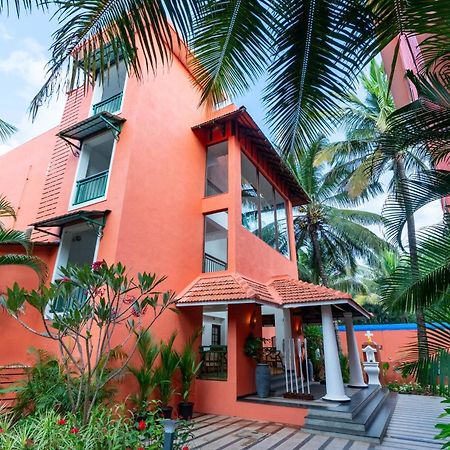 Regenta Place Mandrem Beach Resort Exterior foto