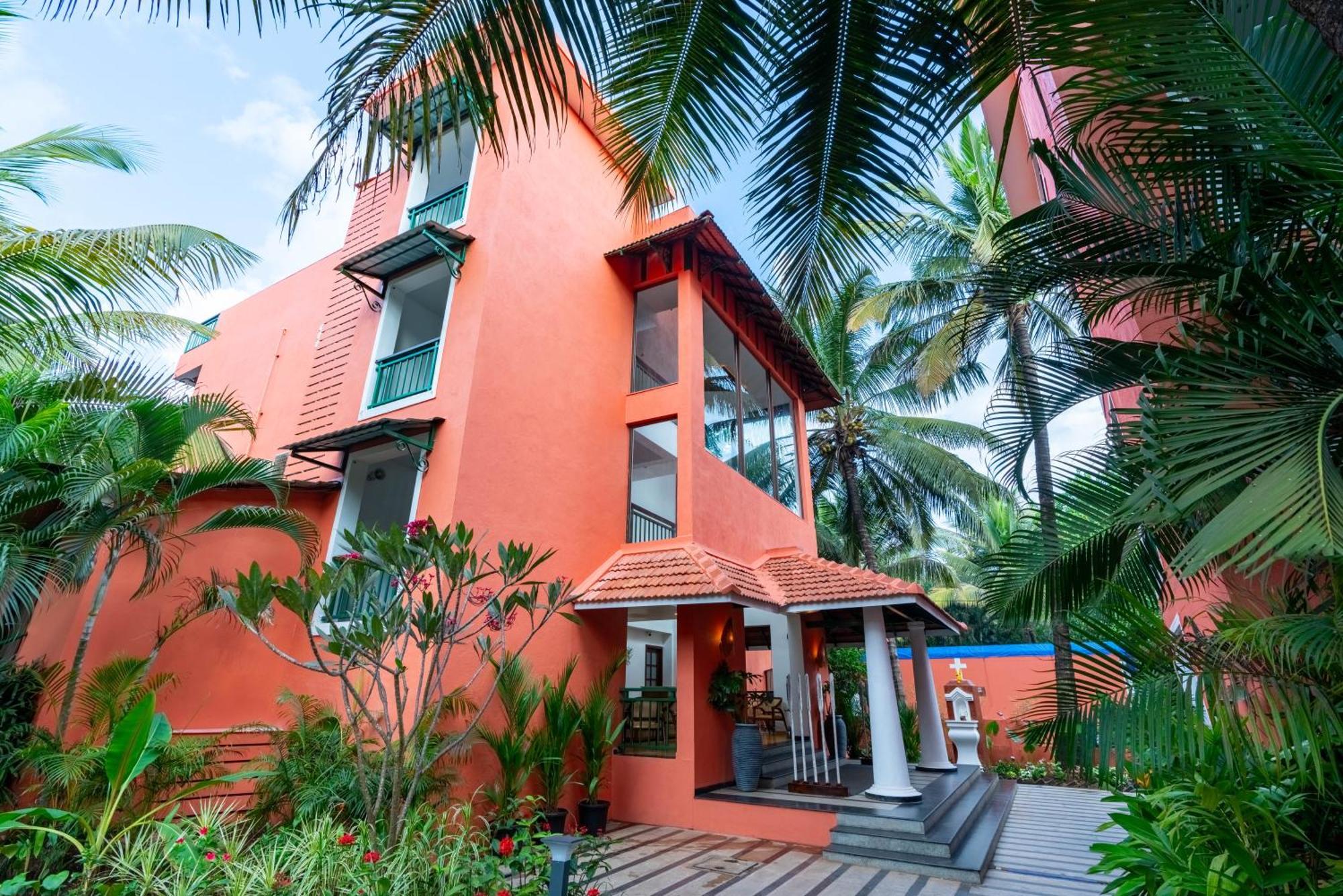 Regenta Place Mandrem Beach Resort Exterior foto