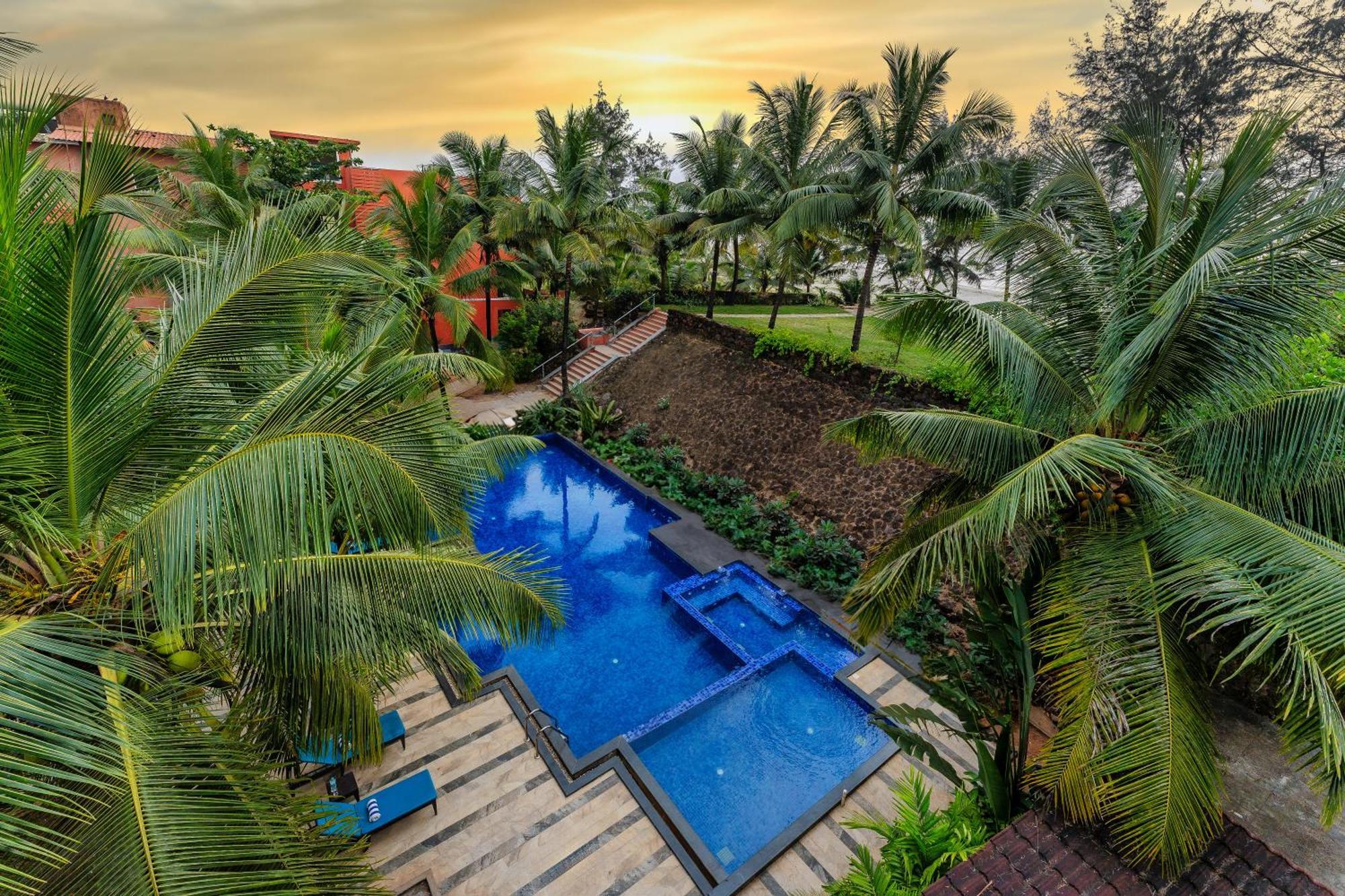 Regenta Place Mandrem Beach Resort Exterior foto
