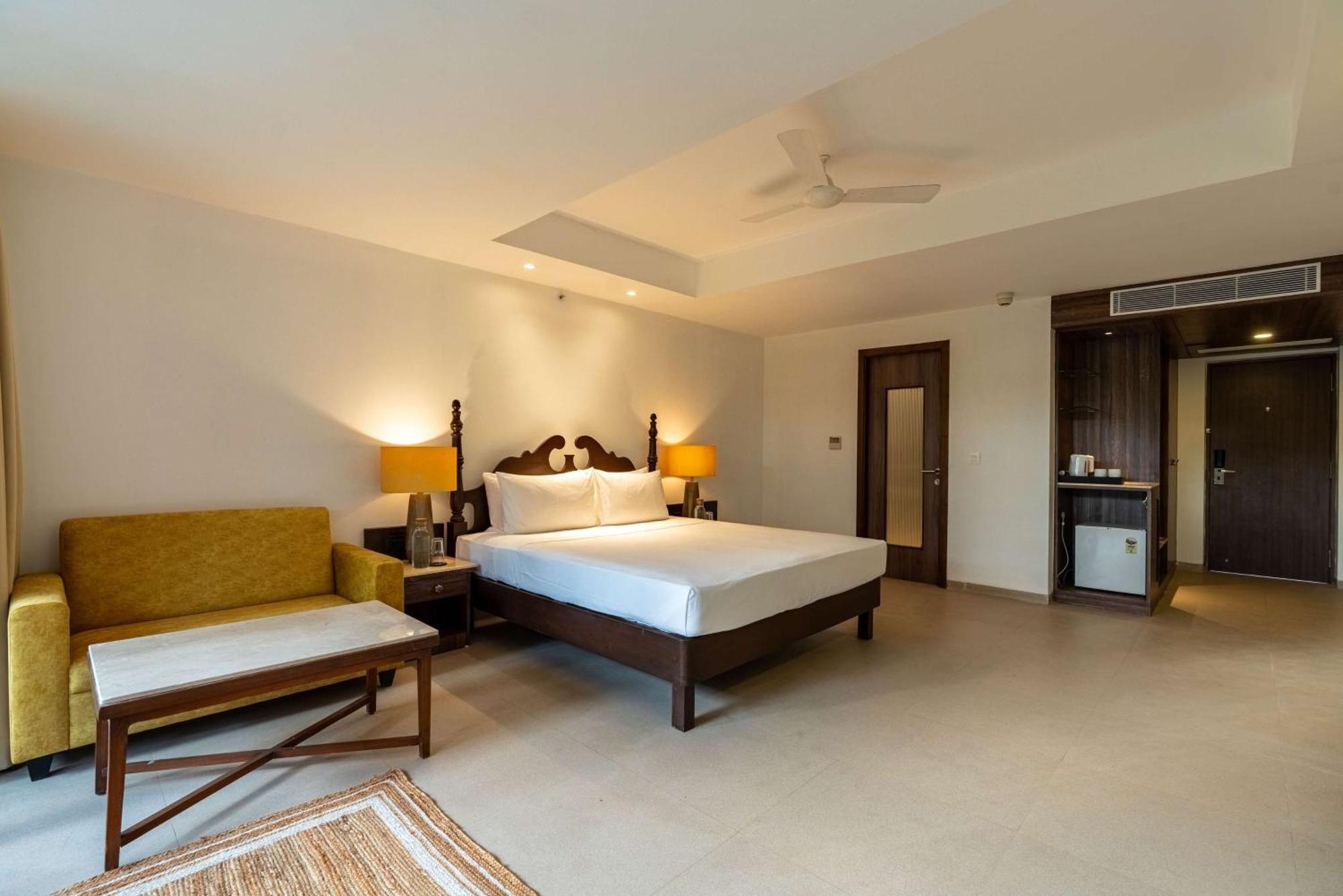 Regenta Place Mandrem Beach Resort Exterior foto