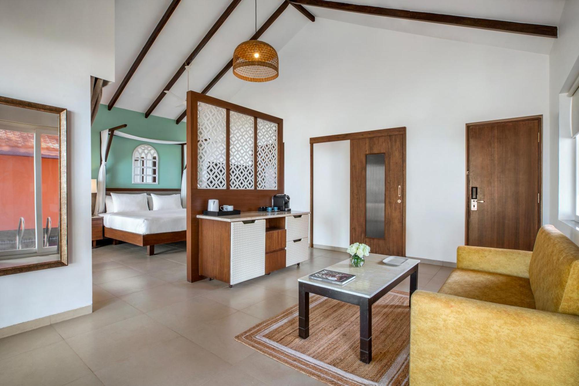 Regenta Place Mandrem Beach Resort Exterior foto